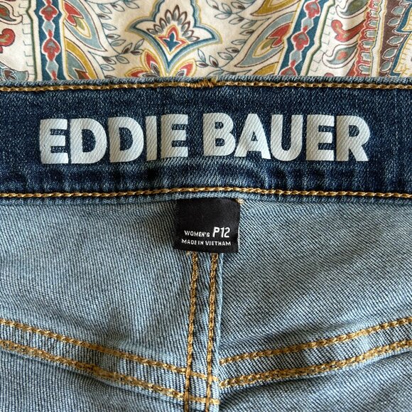 Eddie Bauer Voyager High-Rise Bootcut Jeans - Picture 7 of 13